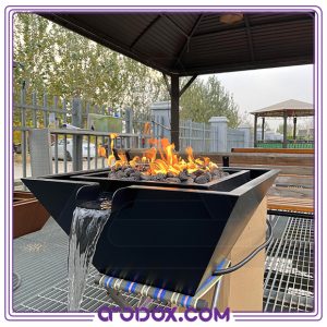 آبنما آب و آتش فعال