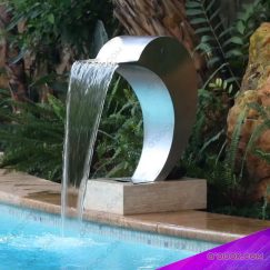 Pool_Waterfall_Fountain_Curtain_dolphin.jpg